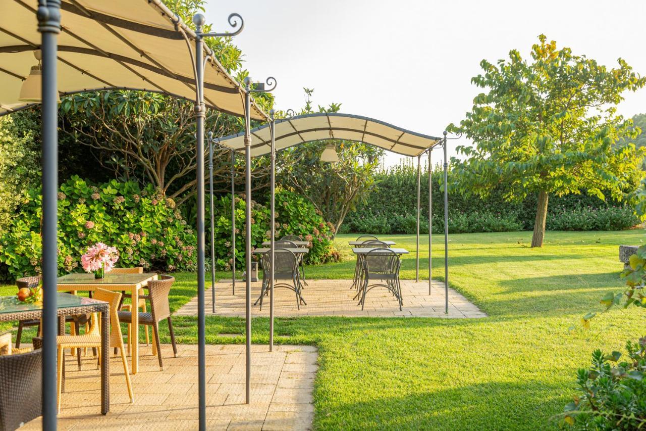 Wine Resort Ledà d'Ittiri Fertilia Extérieur photo