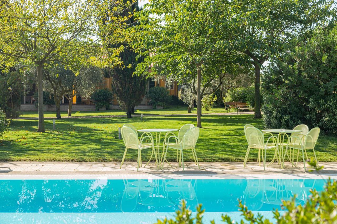 Wine Resort Ledà d'Ittiri Fertilia Extérieur photo